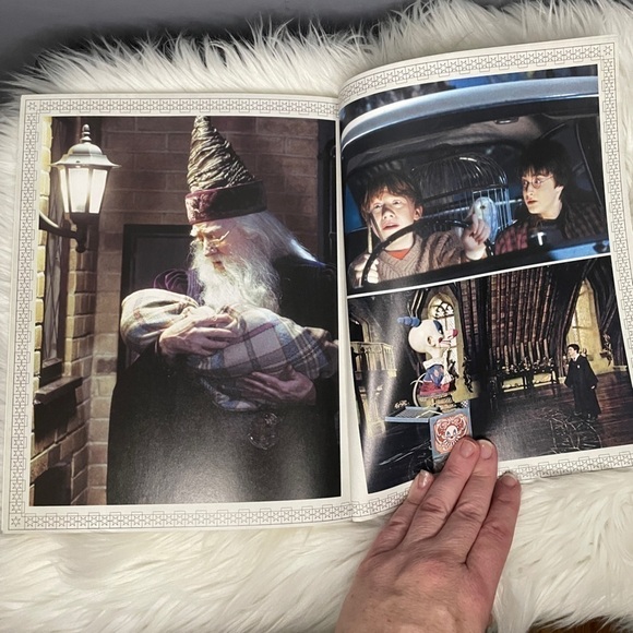 Nwot Harry Potter special edition adult coloring book - Picture 7 of 9